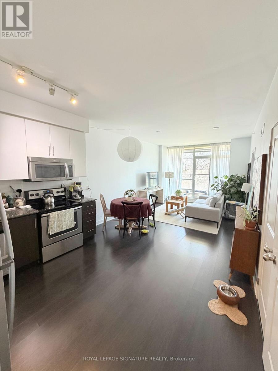 215 - 8 Fieldway Road, Toronto, Ontario  M8Z 0C3 - Photo 4 - W12972750