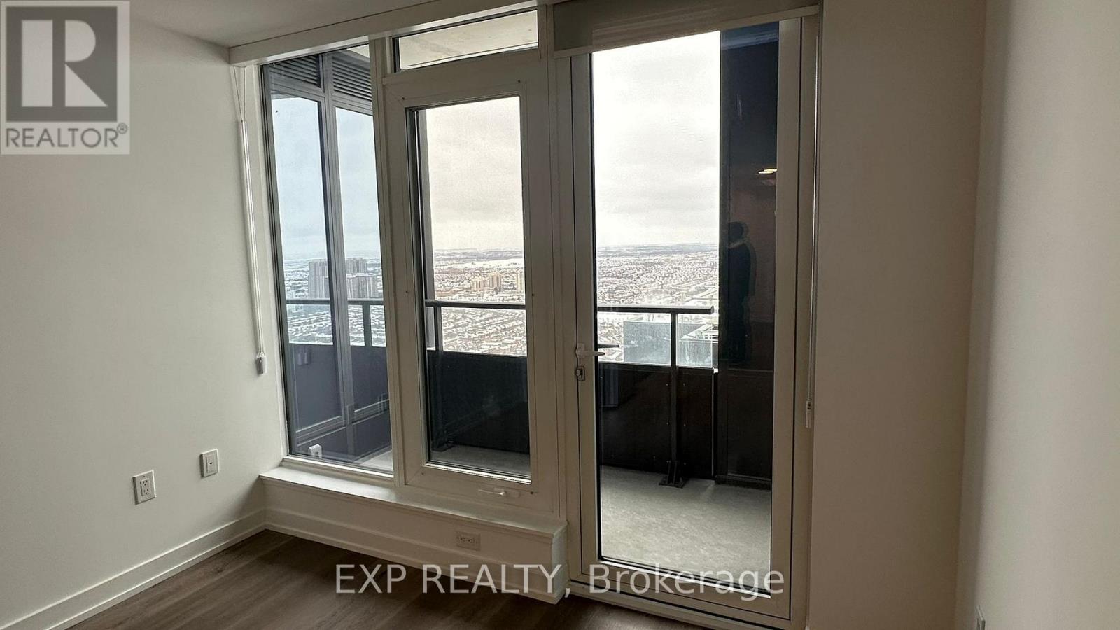 4212 - 395 Square One Drive, Mississauga, Ontario  L5B 0P6 - Photo 23 - W12972754