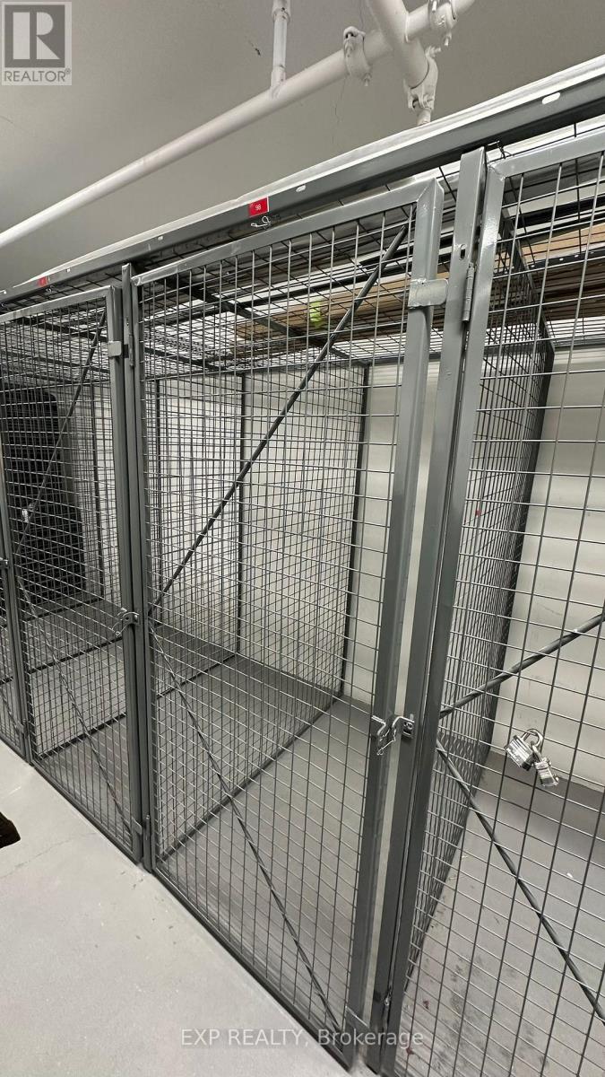 4212 - 395 Square One Drive, Mississauga, Ontario  L5B 0P6 - Photo 26 - W12972754