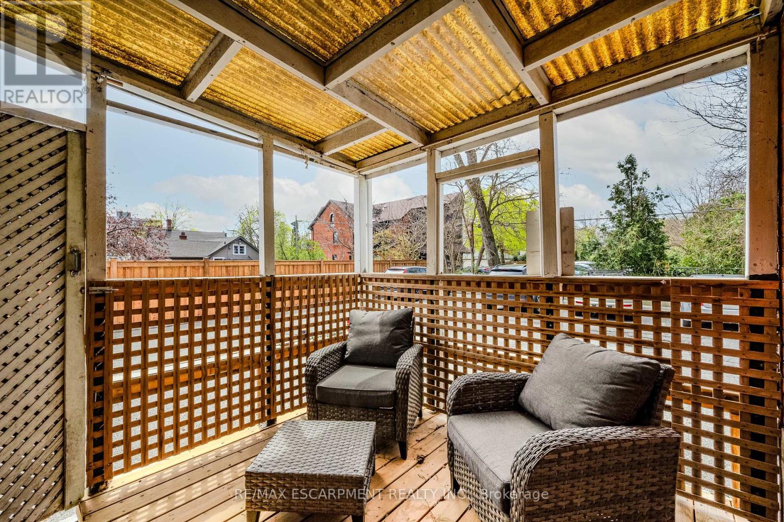 1 - 492 Locust Street, Burlington, Ontario  L7S 1V2 - Photo 18 - W12972760