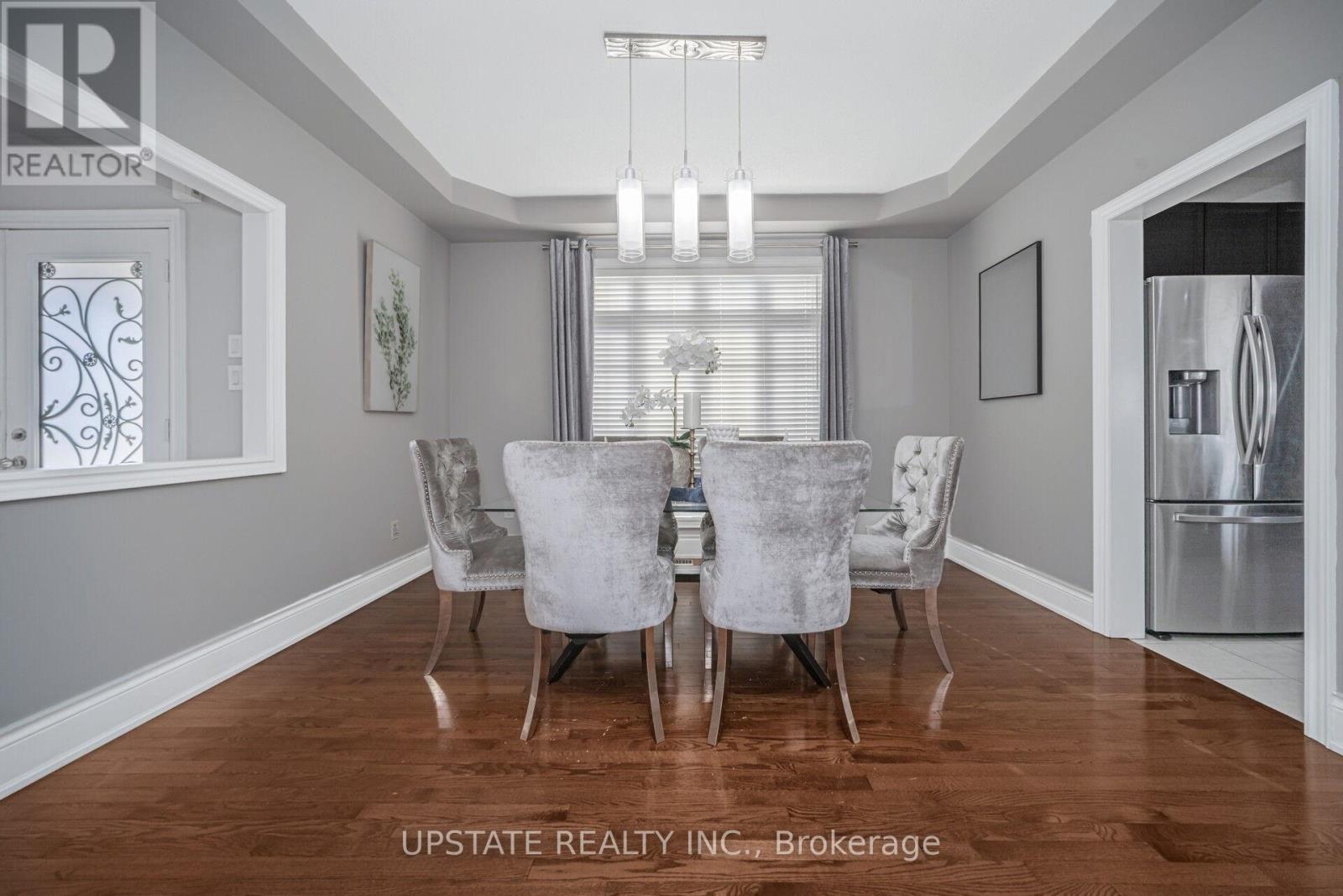 2 Beachville Circle, Brampton, Ontario  L6X 0V4 - Photo 11 - W12972782