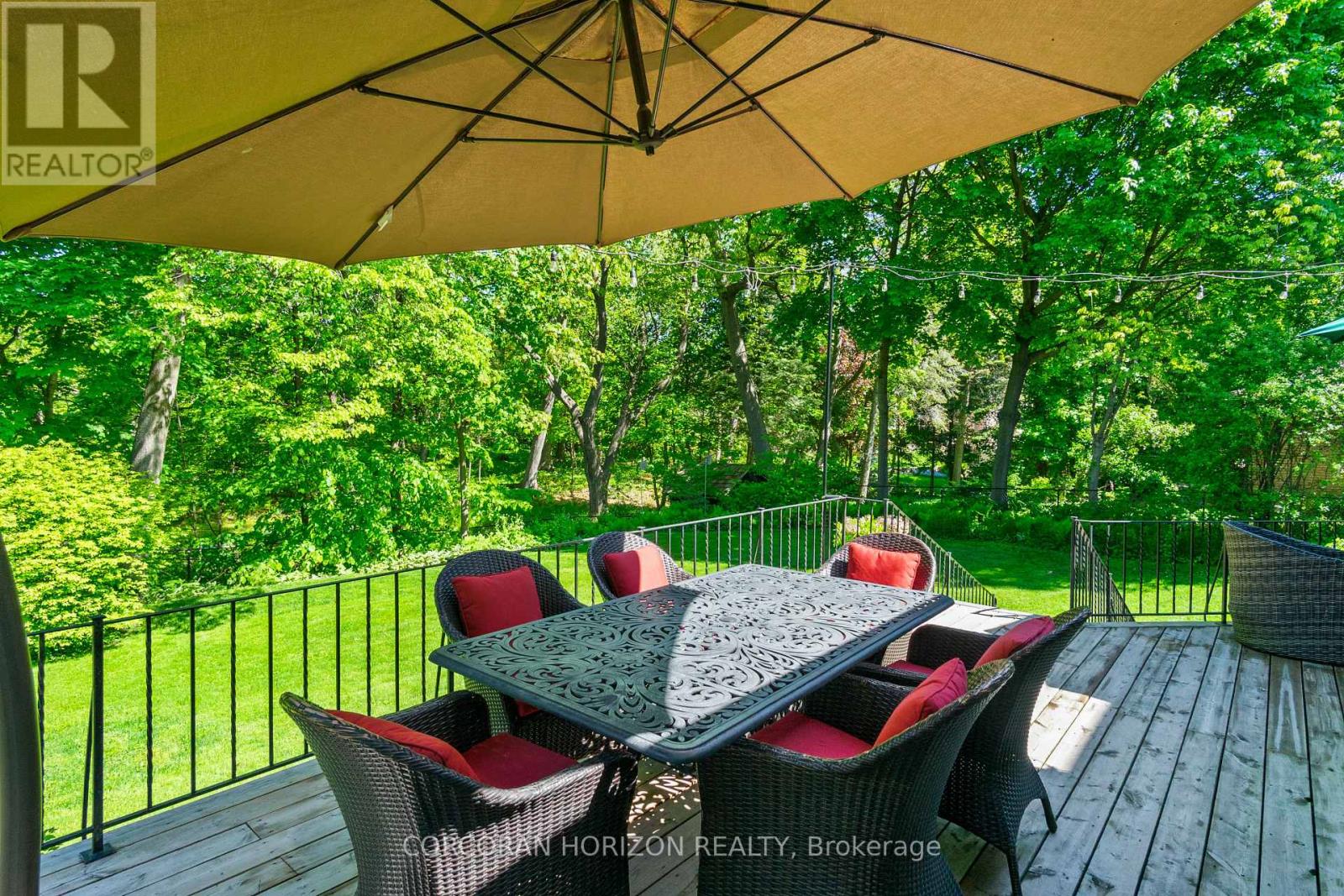 1735 Sunningdale Bend, Mississauga, Ontario  L5J 1G1 - Photo 35 - W12972798