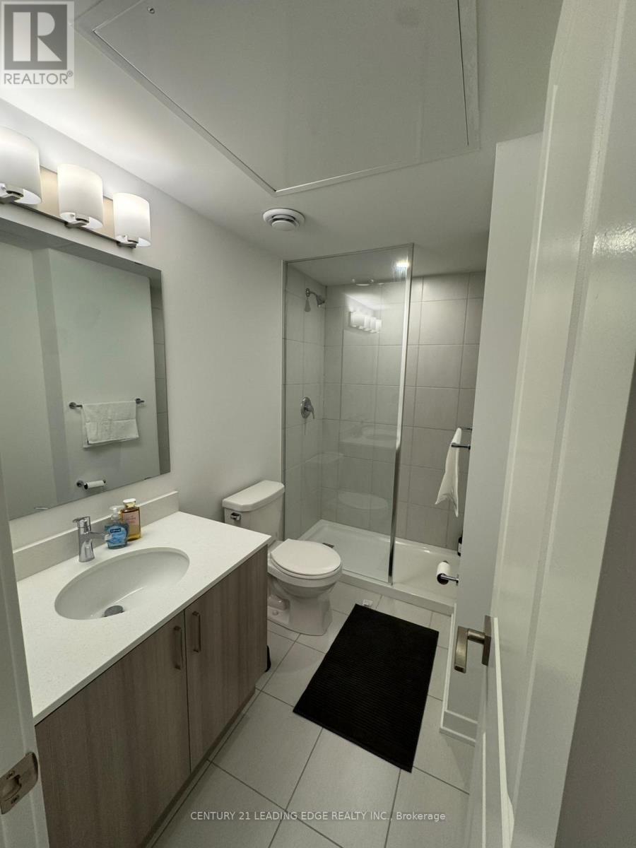 1 - 4015 Hickory Drive, Mississauga, Ontario  L4Y 3V8 - Photo 4 - W12972838