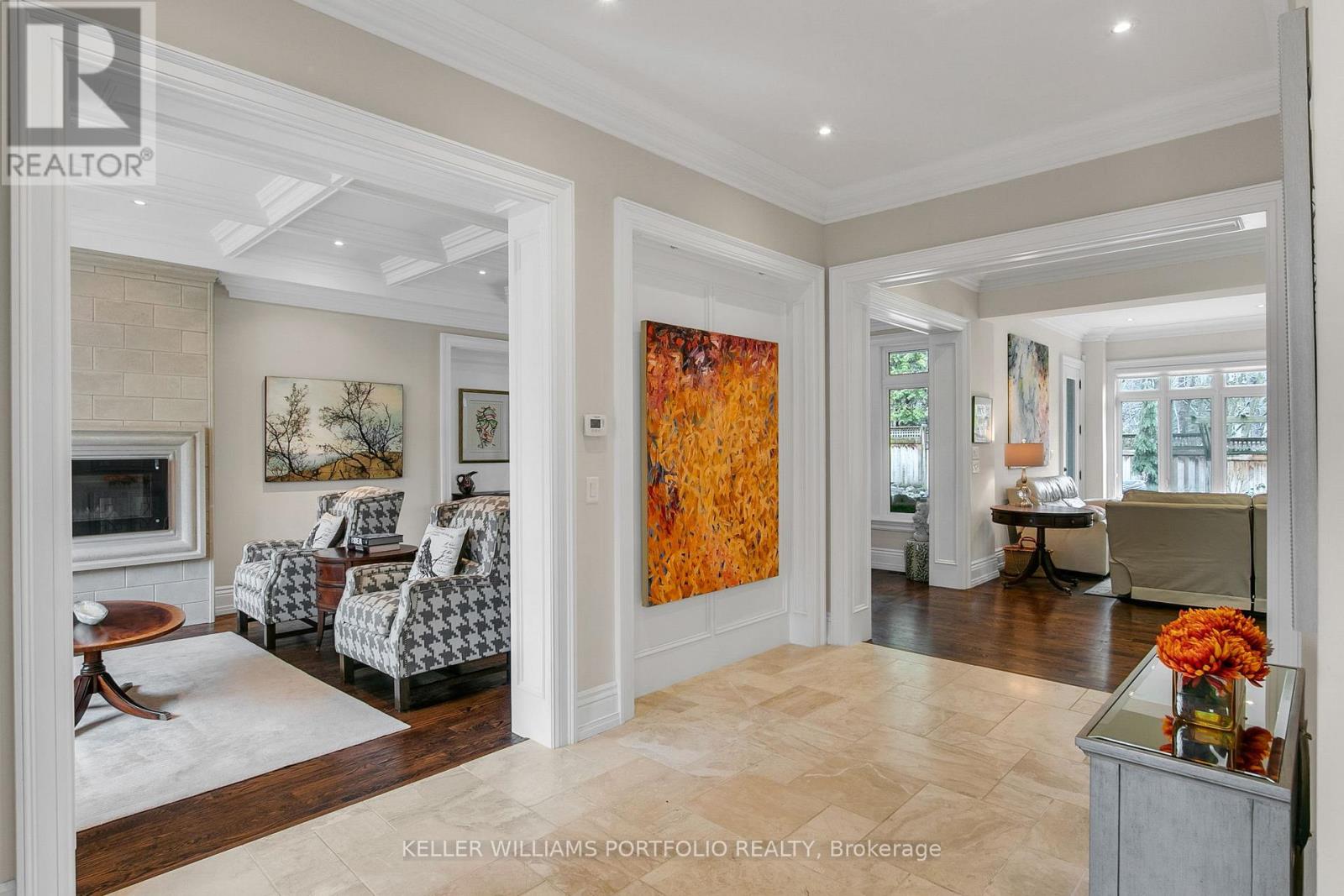 92 Pinetree Way, Mississauga, Ontario  L5G 2R1 - Photo 18 - W12972874