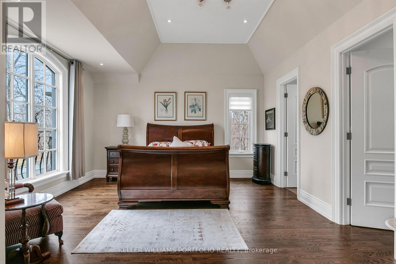 92 Pinetree Way, Mississauga, Ontario  L5G 2R1 - Photo 27 - W12972874