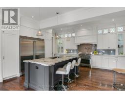 92 PINETREE WAY, Mississauga, Ontario