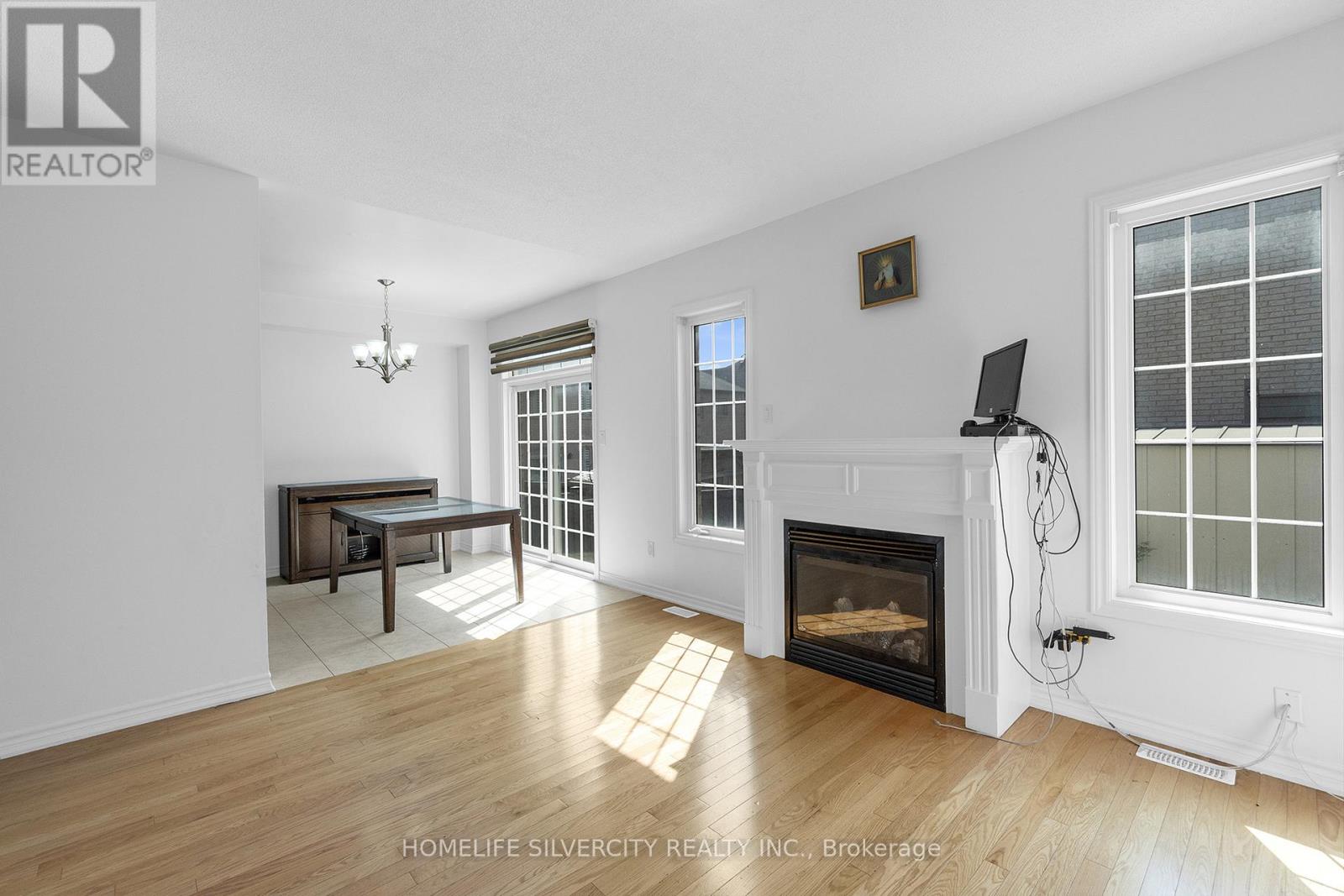 93 Education Road, Brampton, Ontario  L6P 3W3 - Photo 9 - W12972892