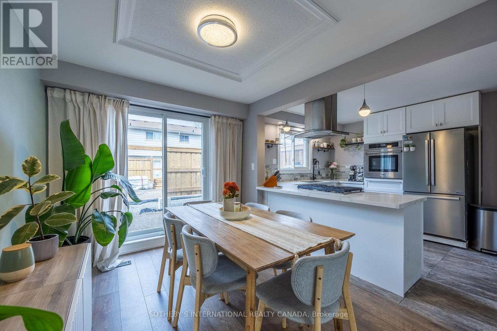 113 - 5475 Lakeshore Road, Burlington, Ontario  L7L 1E1 - Photo 6 - W12972900