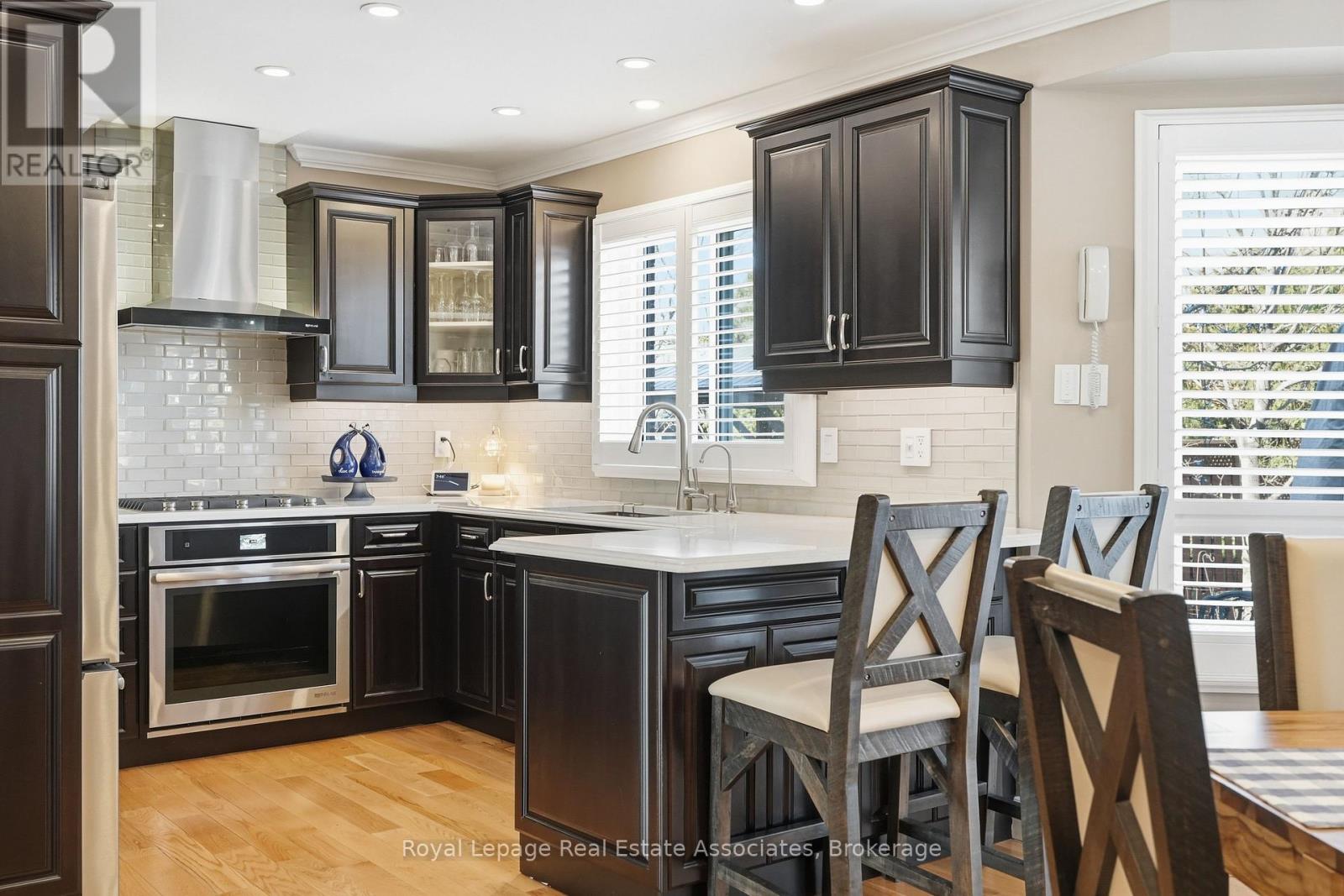 48 Chester Crescent, Halton Hills, Ontario  L7G 5W5 - Photo 15 - W12972914