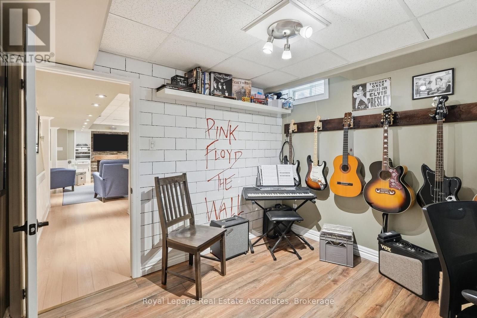 48 Chester Crescent, Halton Hills, Ontario  L7G 5W5 - Photo 41 - W12972914