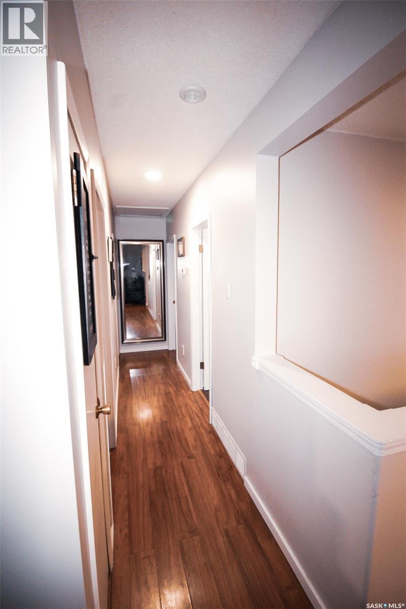 851 2nd Street E, Shaunavon, Saskatchewan  S0N 2M0 - Photo 16 - SK032391