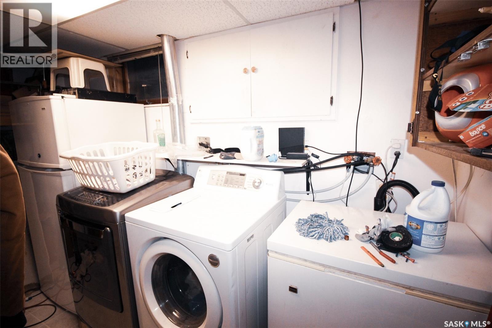 851 2nd Street E, Shaunavon, Saskatchewan  S0N 2M0 - Photo 28 - SK032391