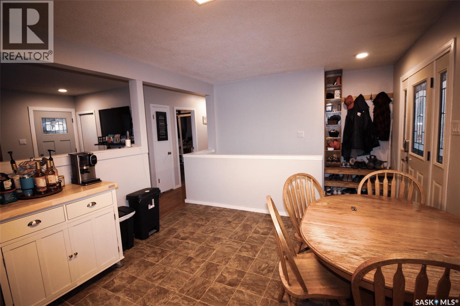 851 2nd Street E, Shaunavon, Saskatchewan  S0N 2M0 - Photo 7 - SK032391