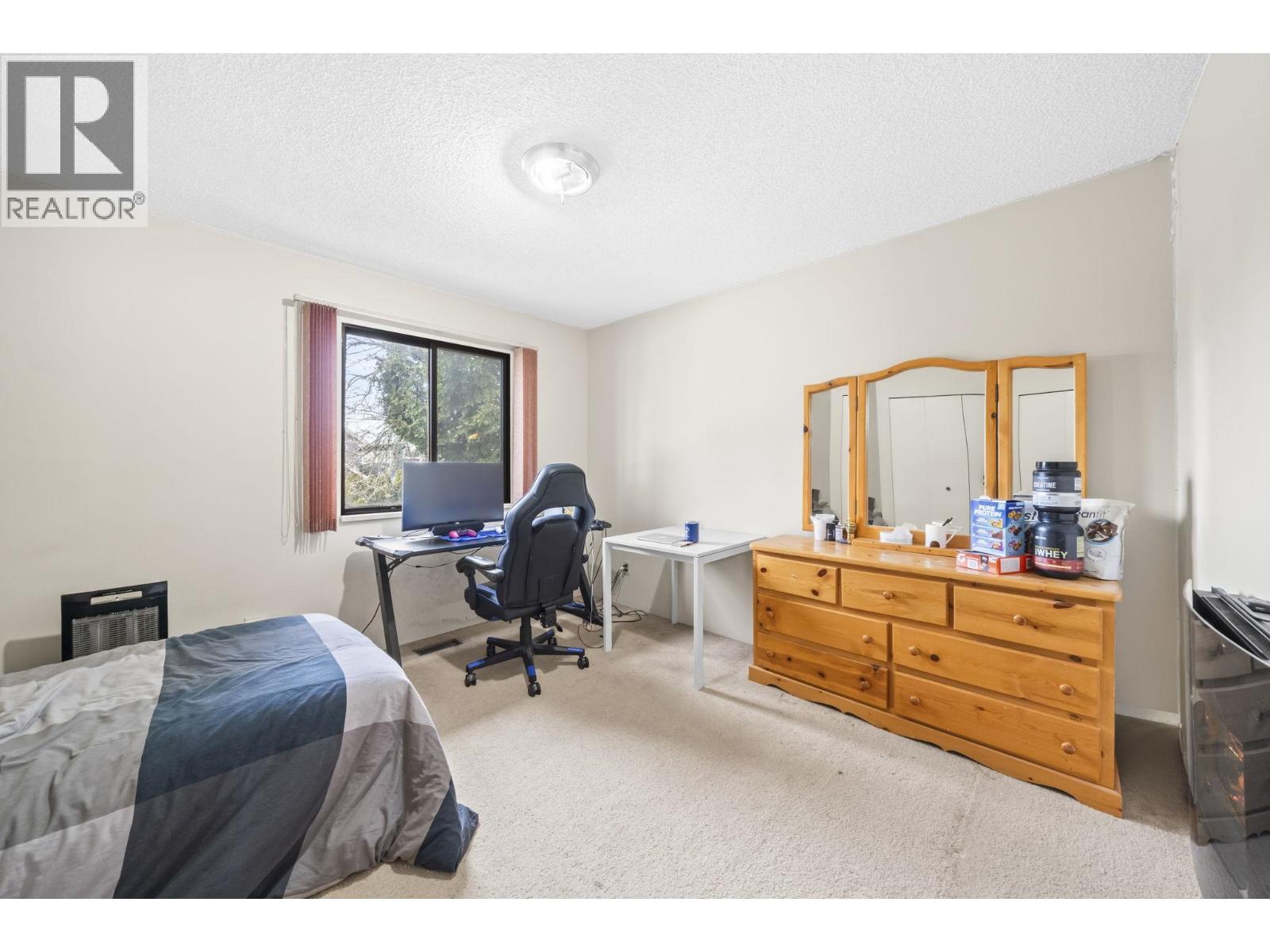 8406 No. 1 Road, Richmond, British Columbia  V7C 4L5 - Photo 13 - R3108505