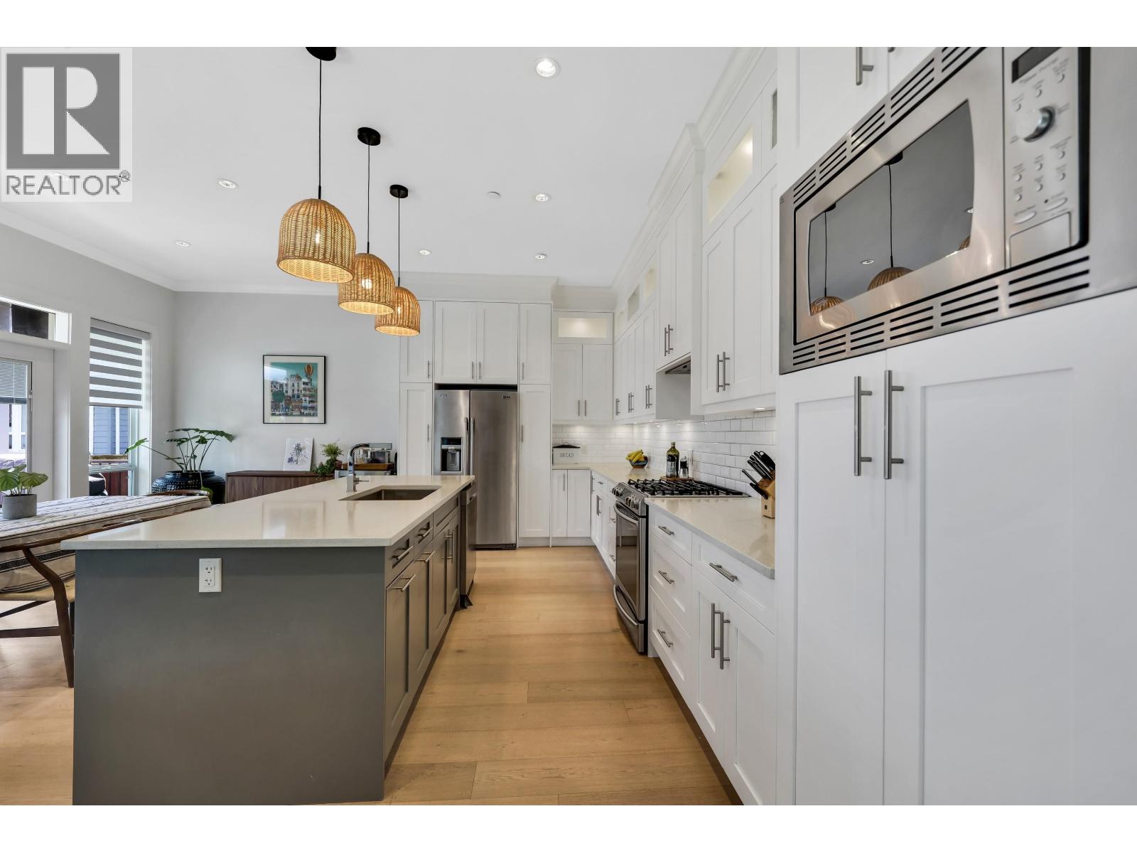 39226 Falcon Crescent, Squamish, British Columbia  V8B 0V8 - Photo 5 - R3107889