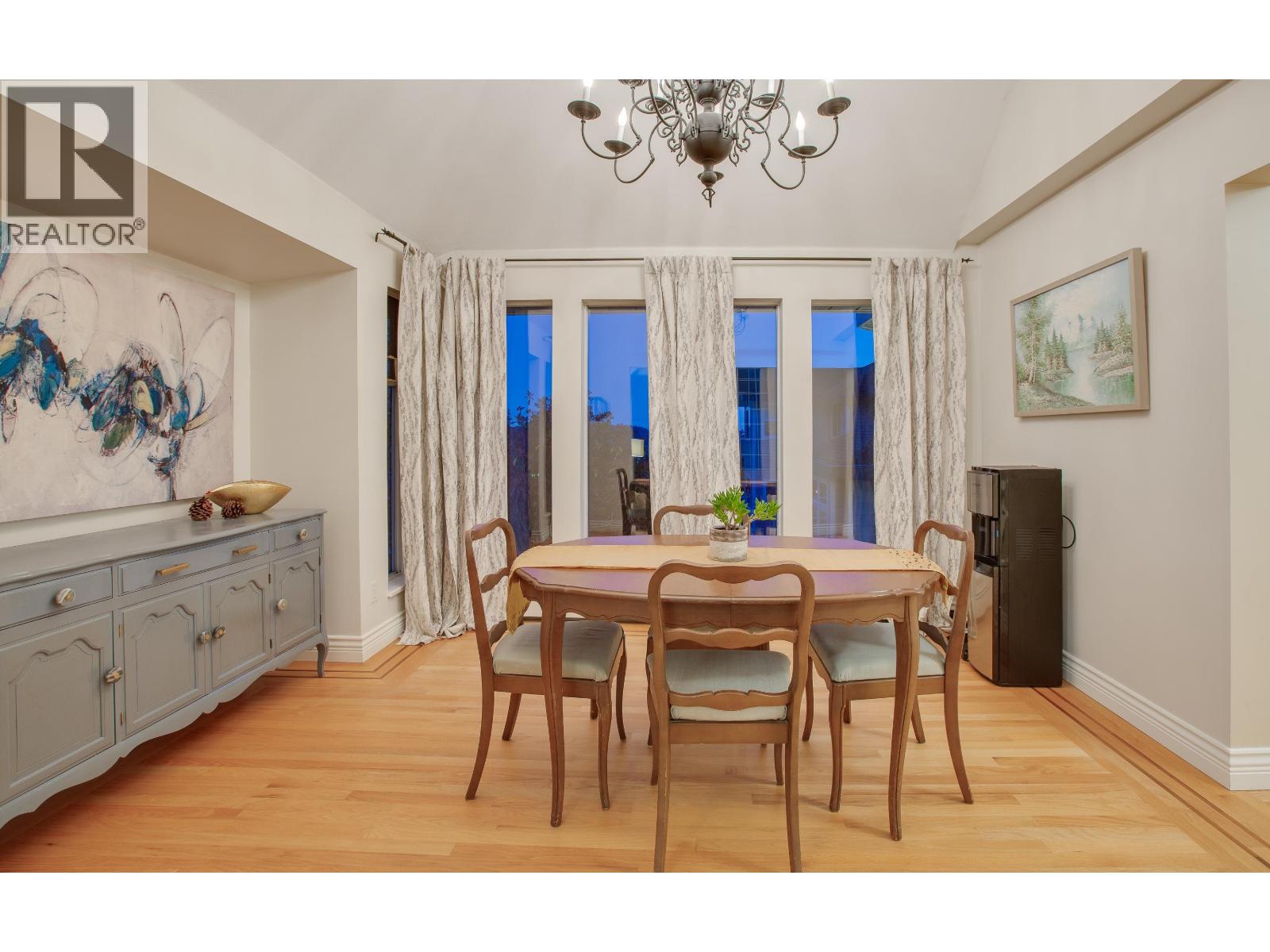 19 Timbercrest Drive, Port Moody, British Columbia  V3H 4T6 - Photo 6 - R3108550