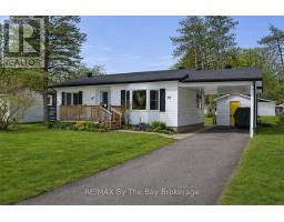 15 CARRUTHERS STREET S, Wasaga Beach, Ontario
