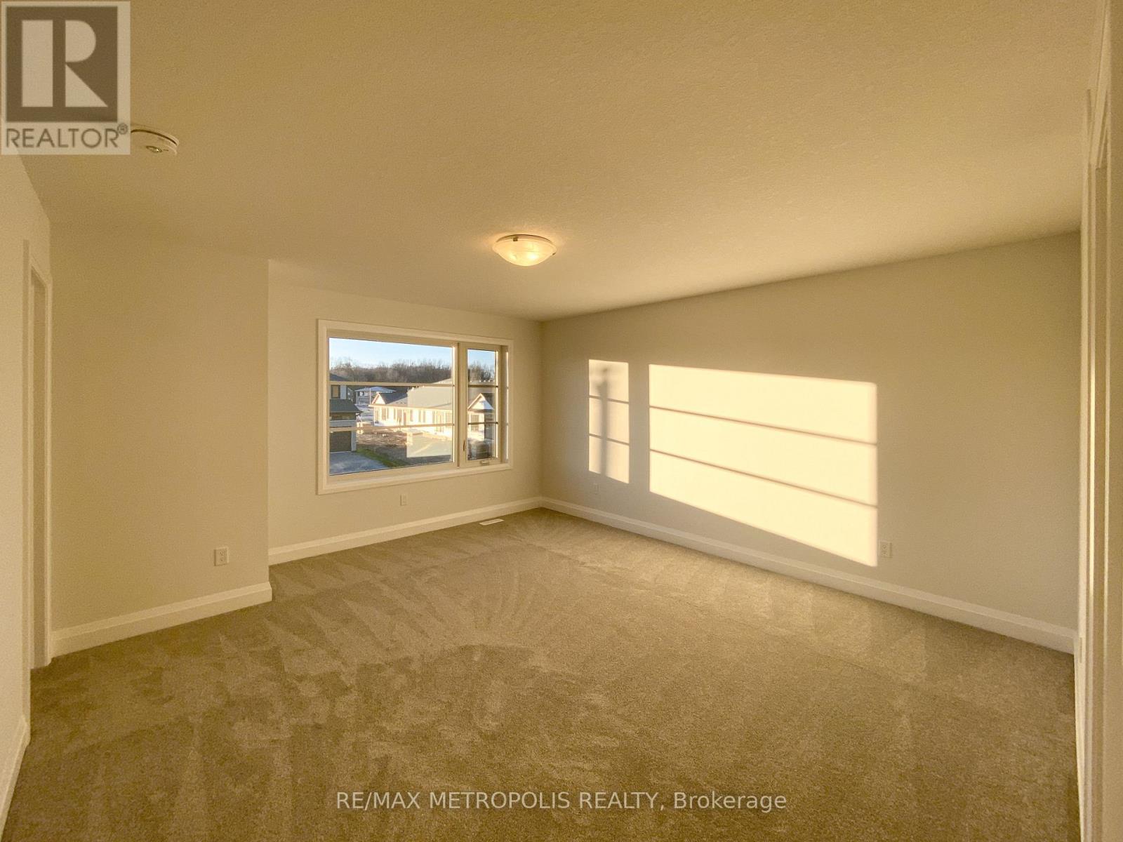 35 Evylean Court, St. Thomas, Ontario  N5R 0P6 - Photo 20 - X12972780