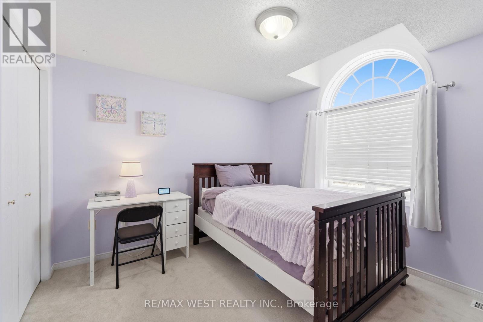 287 Mcmeeken Drive, Cambridge, Ontario  N3C 4N7 - Photo 7 - X12972826