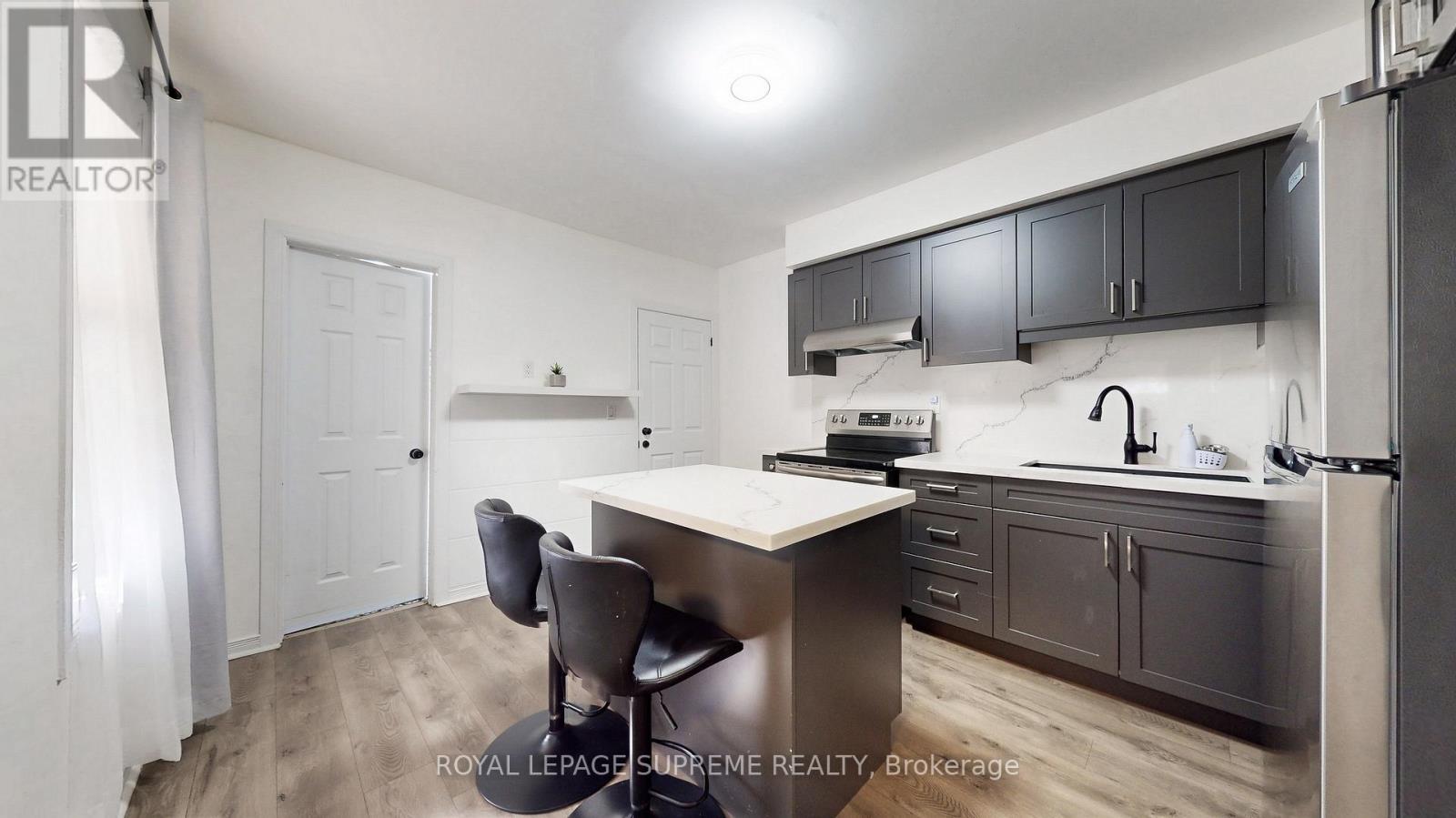 31 Shirley Street, Toronto, Ontario  M6K 1S8 - Photo 8 - C12972256