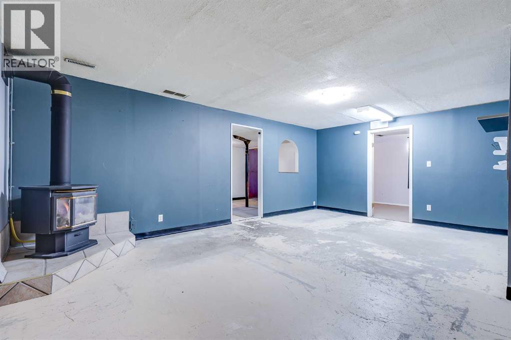 21 Mountain Circle SE, Airdrie, Alberta  T4A 1X8 - Photo 28 - A2299433