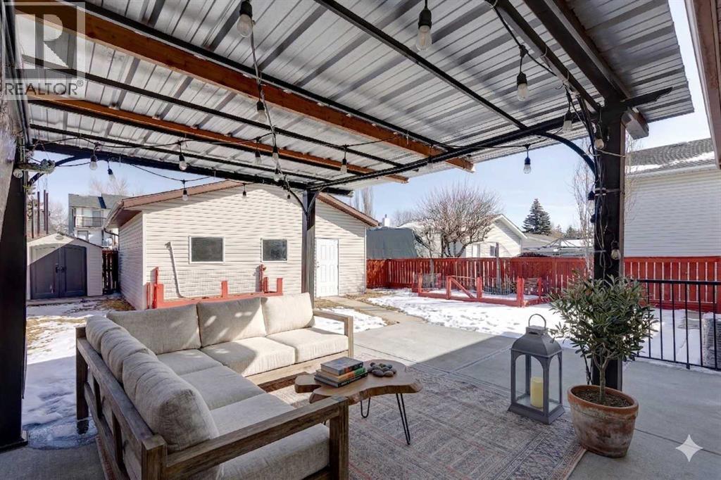 21 Mountain Circle SE, Airdrie, Alberta  T4A 1X8 - Photo 35 - A2299433