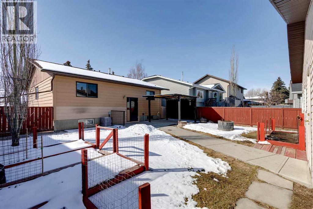 21 Mountain Circle SE, Airdrie, Alberta  T4A 1X8 - Photo 39 - A2299433