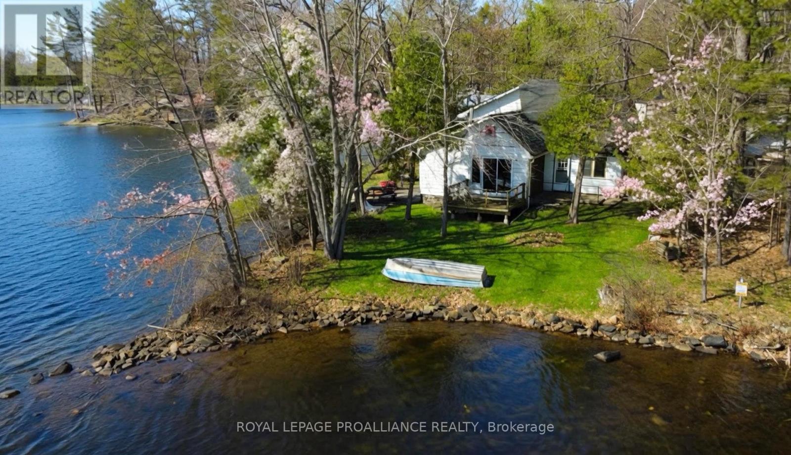 71 Fire 15 Route, North Kawartha, Ontario  K0L 3E0 - Photo 7 - X12966162