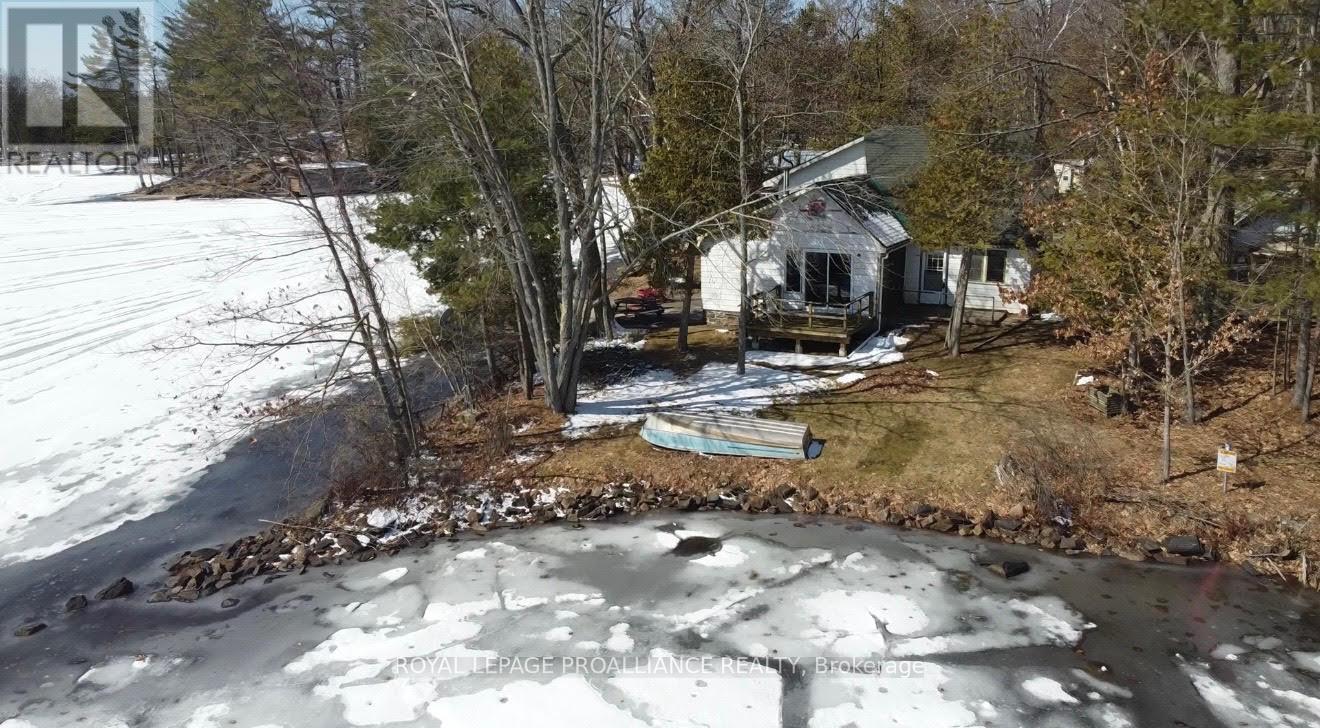 71 Fire 15 Route, North Kawartha, Ontario  K0L 3E0 - Photo 6 - X12966162