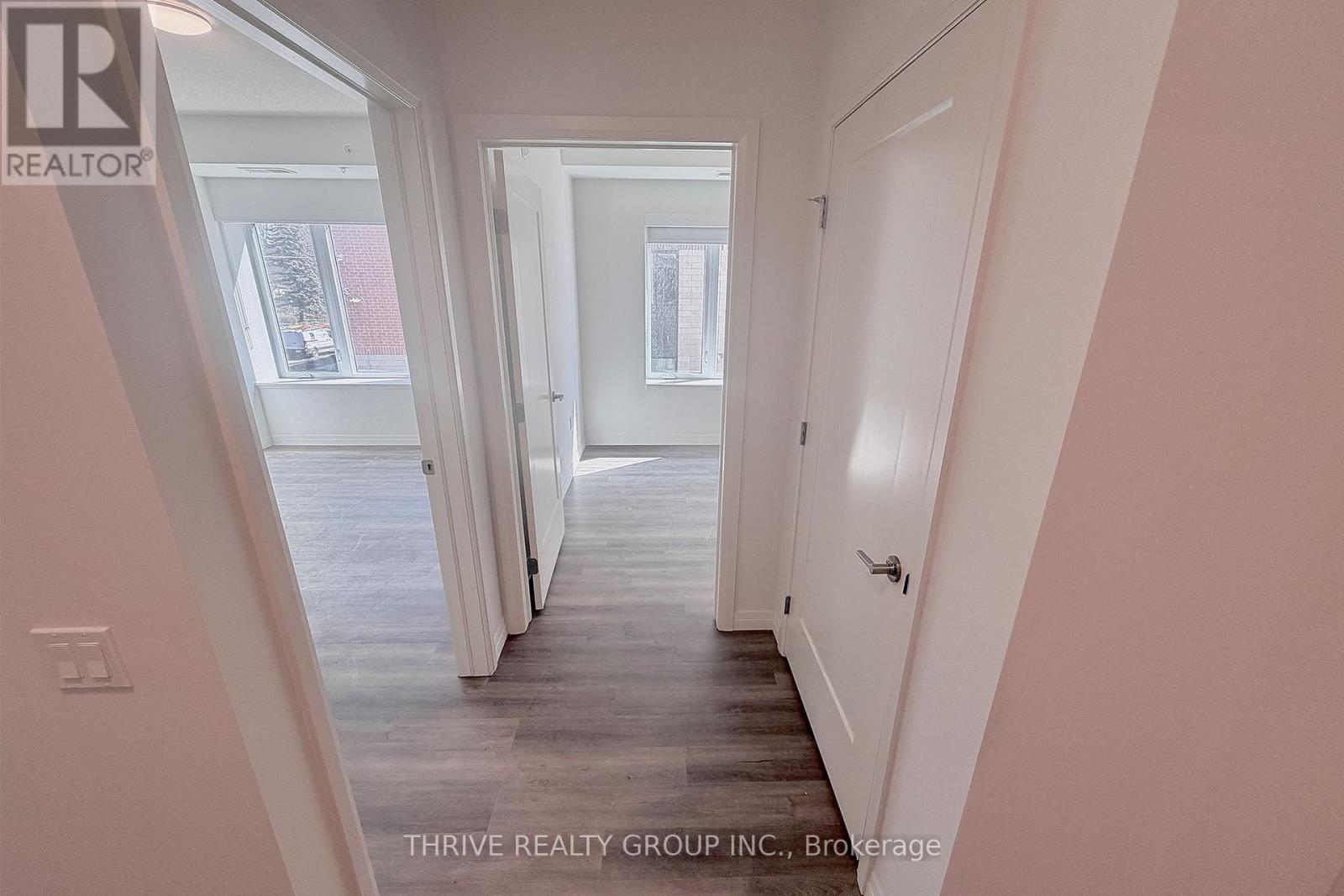 207 - 373 Hill Street, London East, Ontario  N6B 1E3 - Photo 14 - X12736536