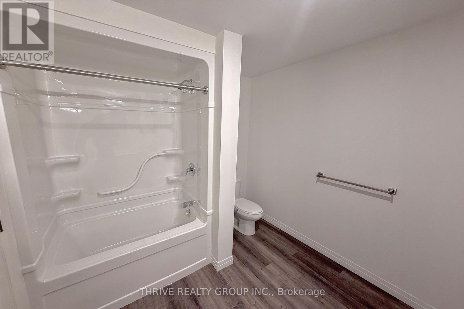 207 - 373 Hill Street, London East, Ontario  N6B 1E3 - Photo 18 - X12736536