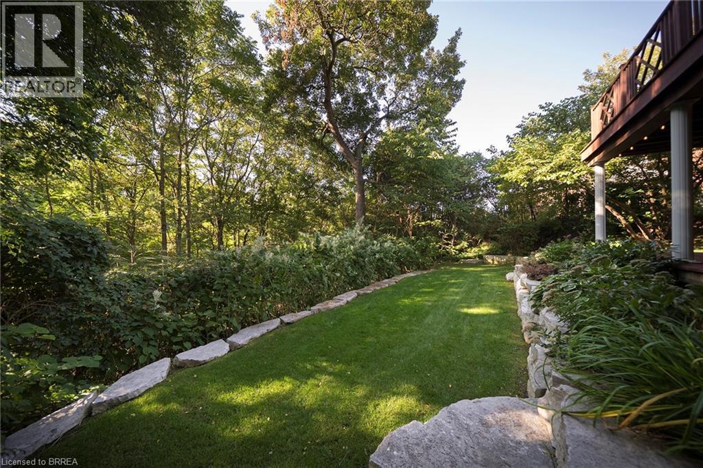 23 Scarfe Gardens, Brantford, Ontario  N3T 6B2 - Photo 47 - 40816227