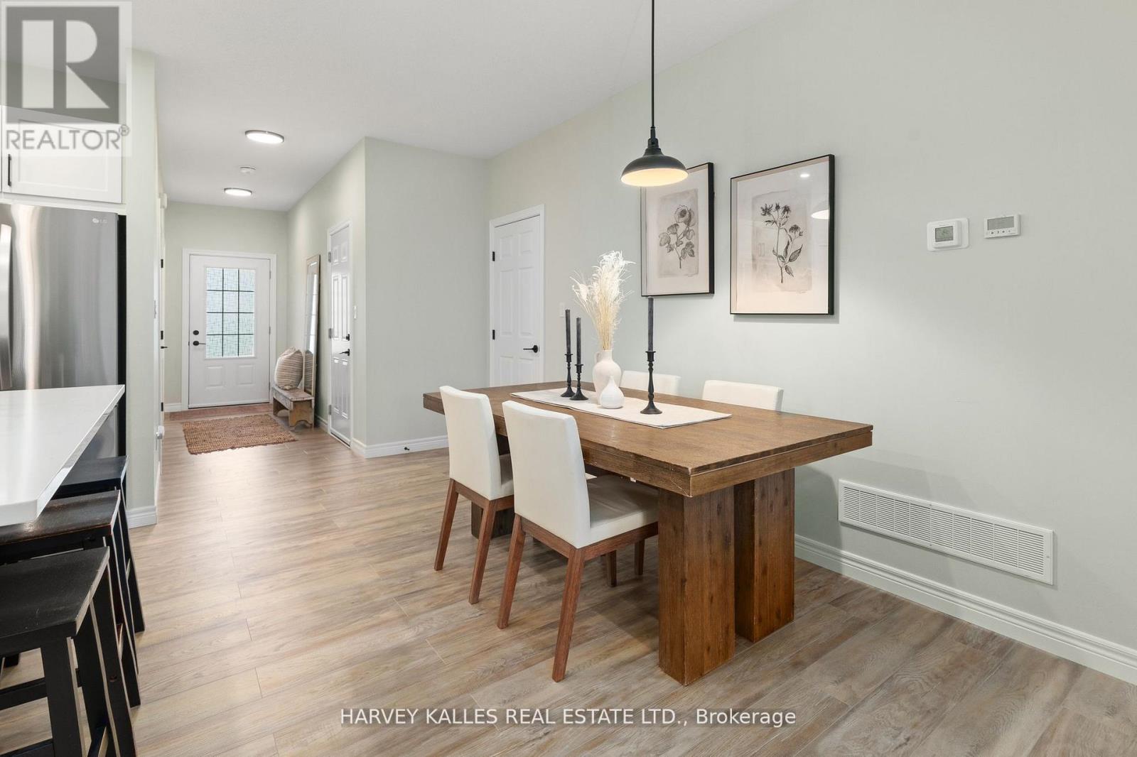 16 Dayton Court, Prince Edward County, Ontario  K0K 2T0 - Photo 4 - X12972976