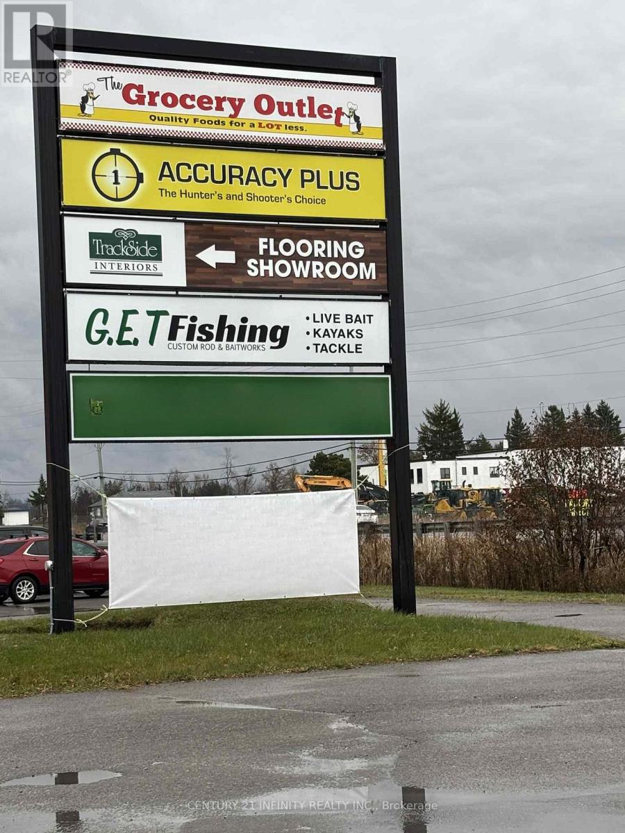 982 Trans- Canada Hwy E, Otonabee-South Monaghan, Ontario L9J 6X8 - Photo 2 - X12972992