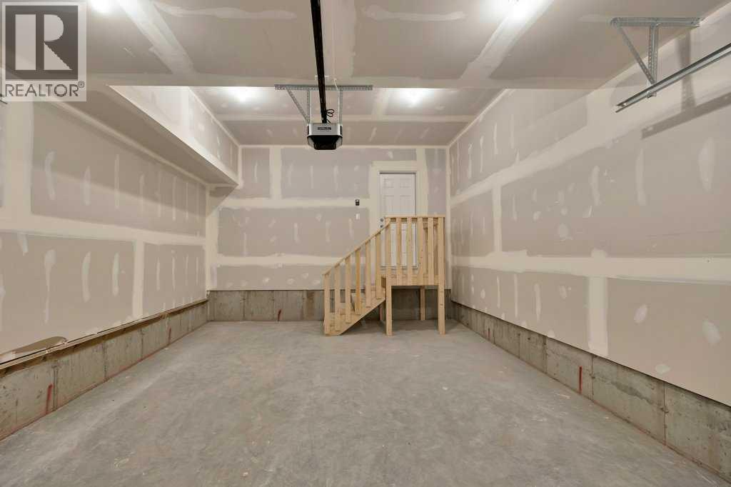 561 Chelsea Gardens, Chestermere, Alberta  T1X 2V4 - Photo 38 - A2280508