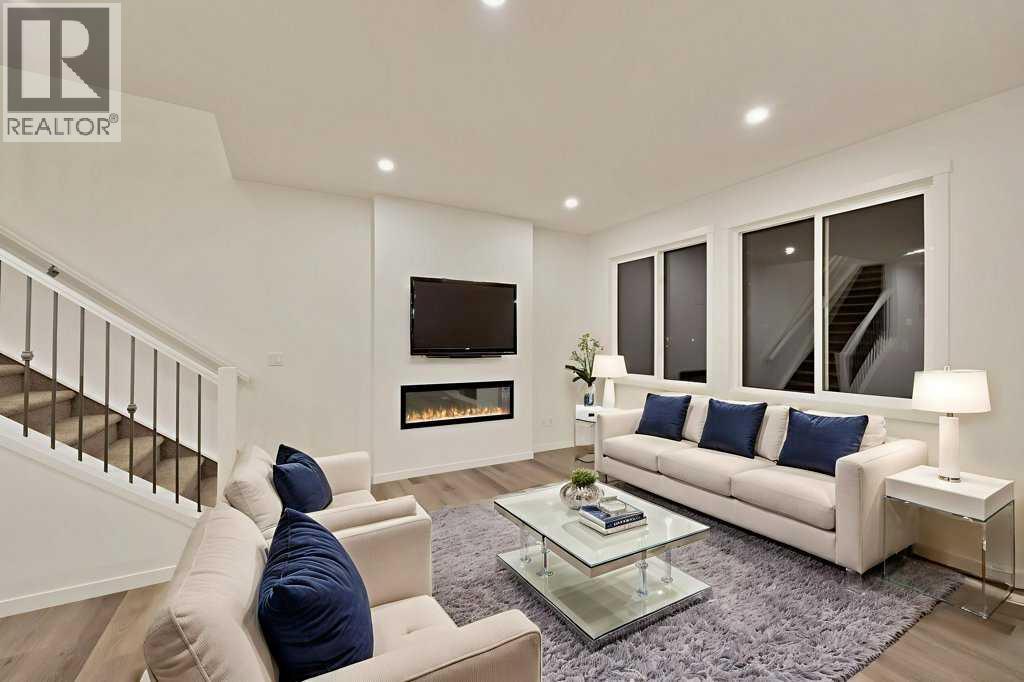 561 Chelsea Gardens, Chestermere, Alberta  T1X 2V4 - Photo 11 - A2280508