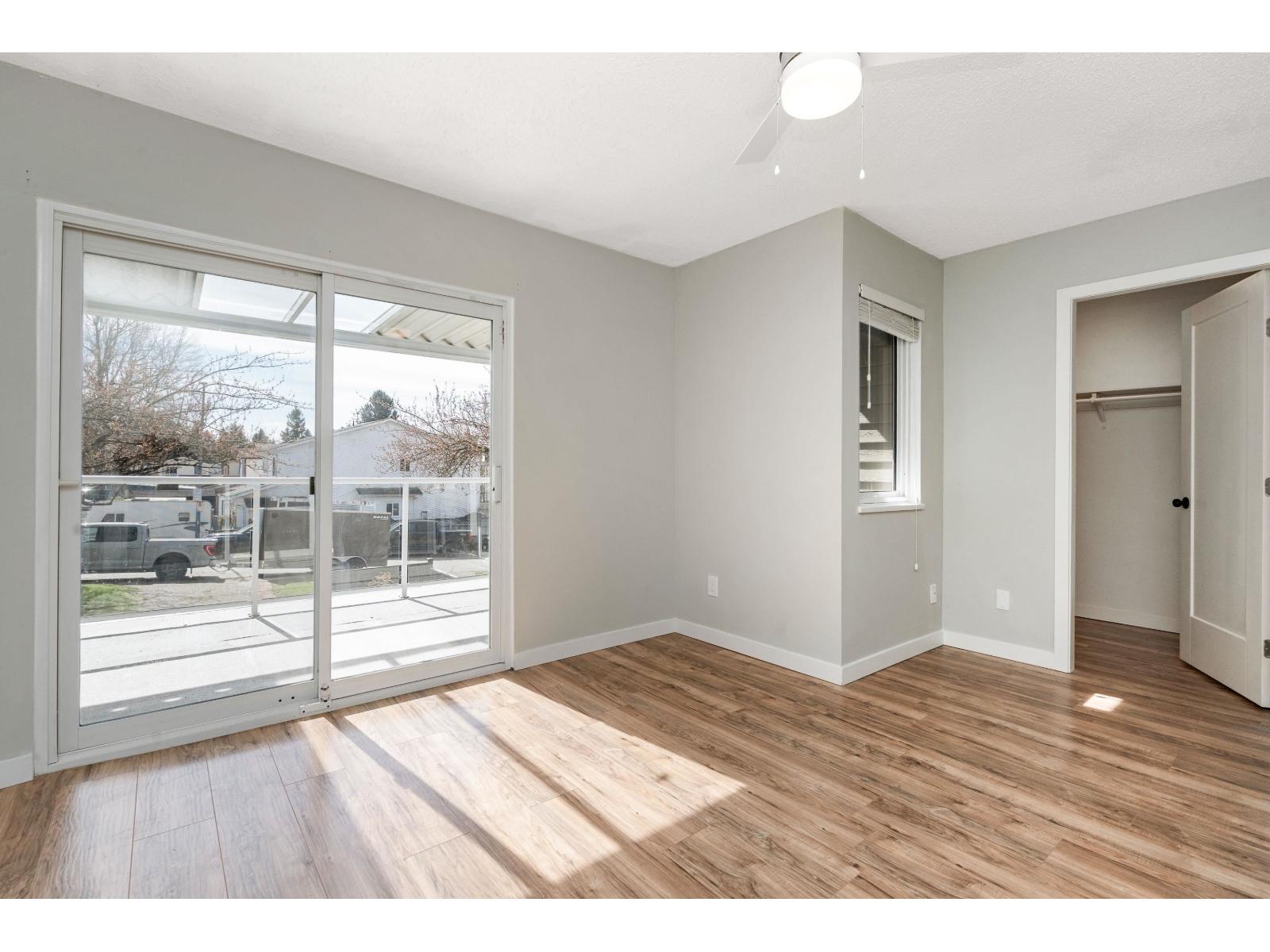 182 Springfield Drive, Langley, British Columbia  V4W 3K9 - Photo 2 - R3108687