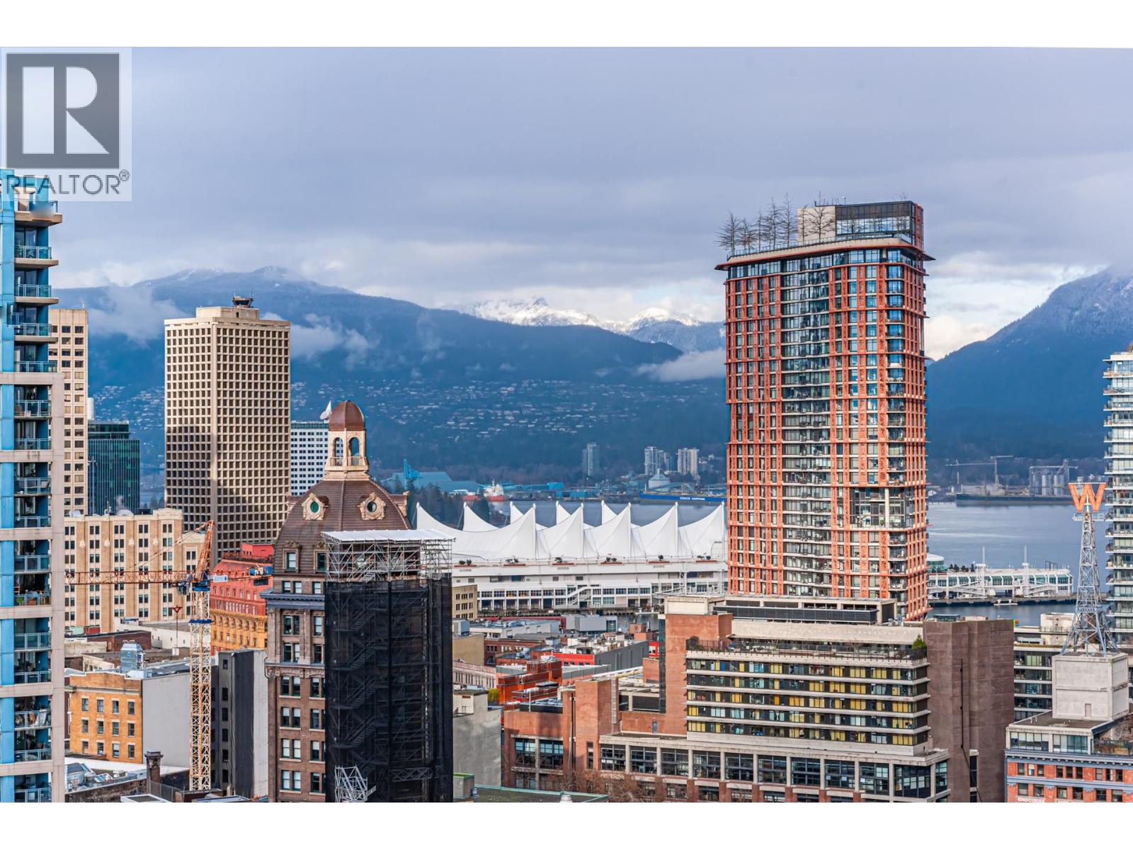 3207 688 Abbott Street, Vancouver, British Columbia  V6B 0B9 - Photo 2 - R3108486