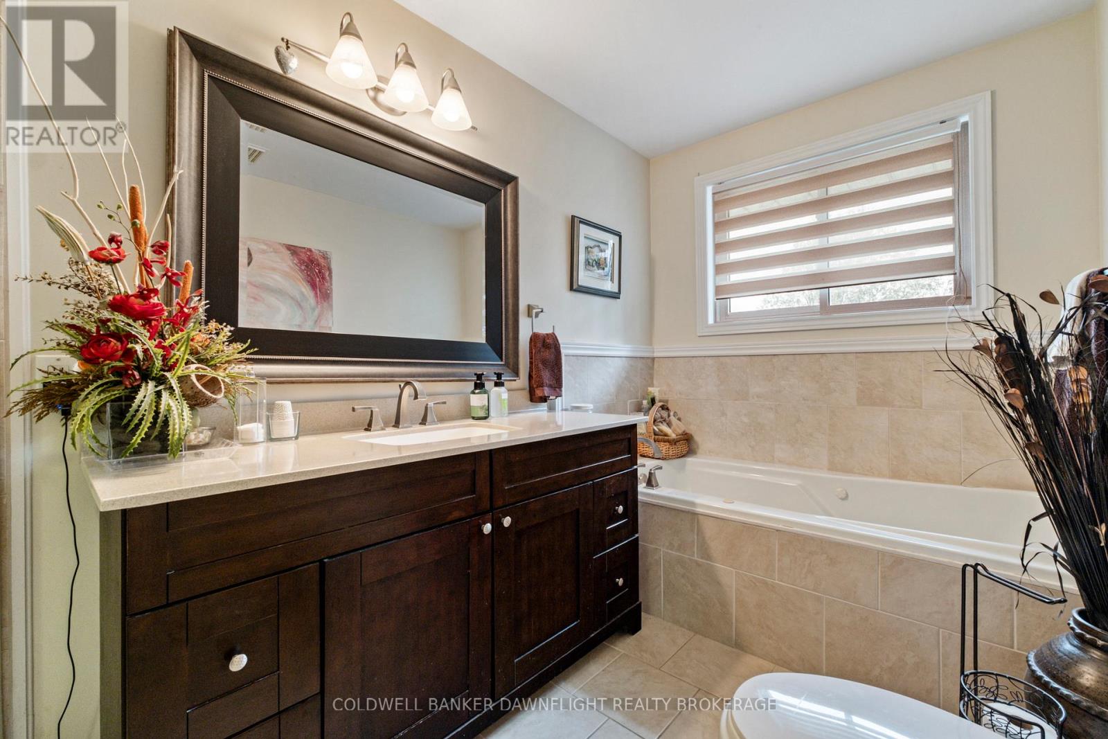 33960 Queen Street, Bluewater, Ontario  N0M 2T0 - Photo 18 - X12973092