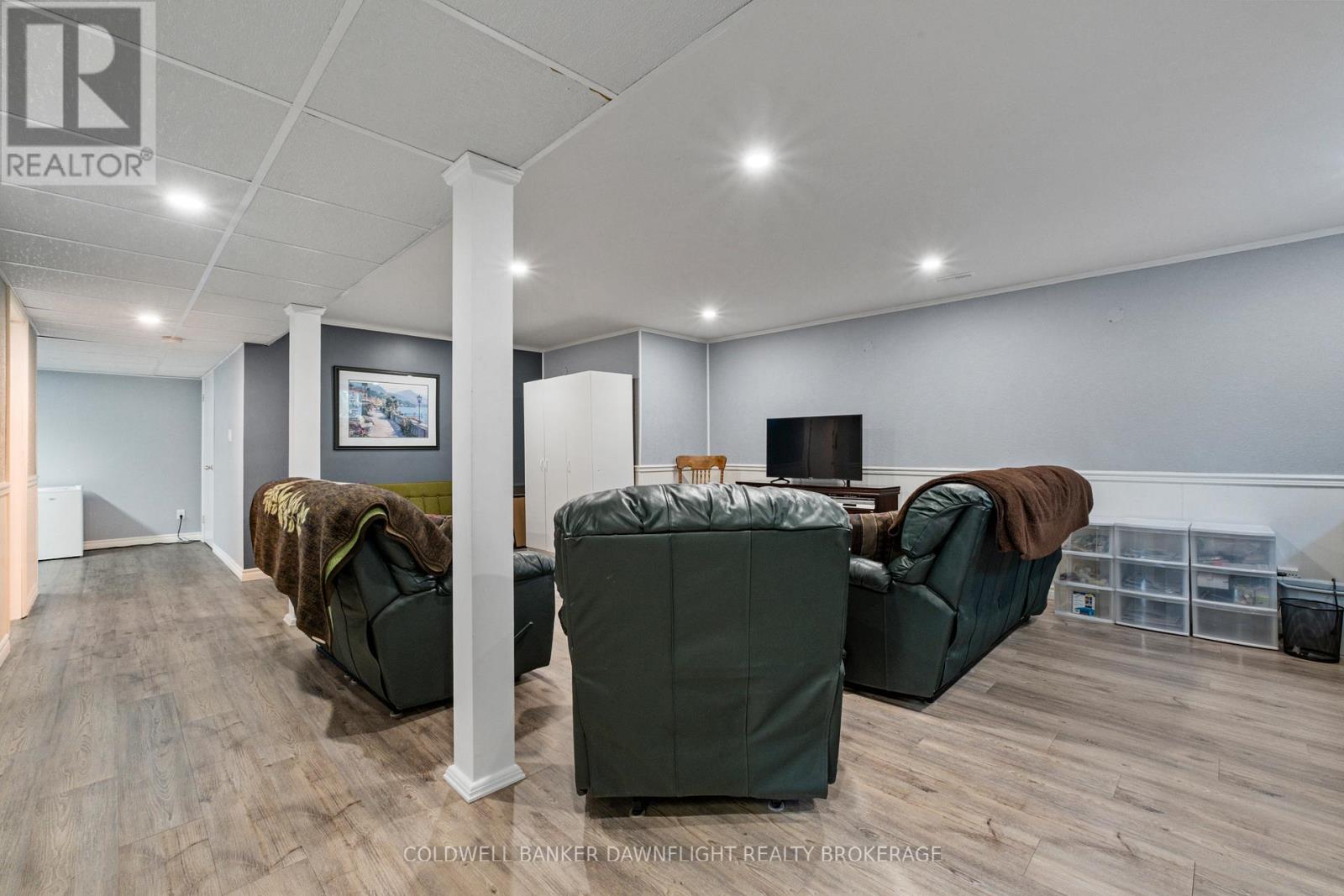 33960 Queen Street, Bluewater, Ontario  N0M 2T0 - Photo 31 - X12973092