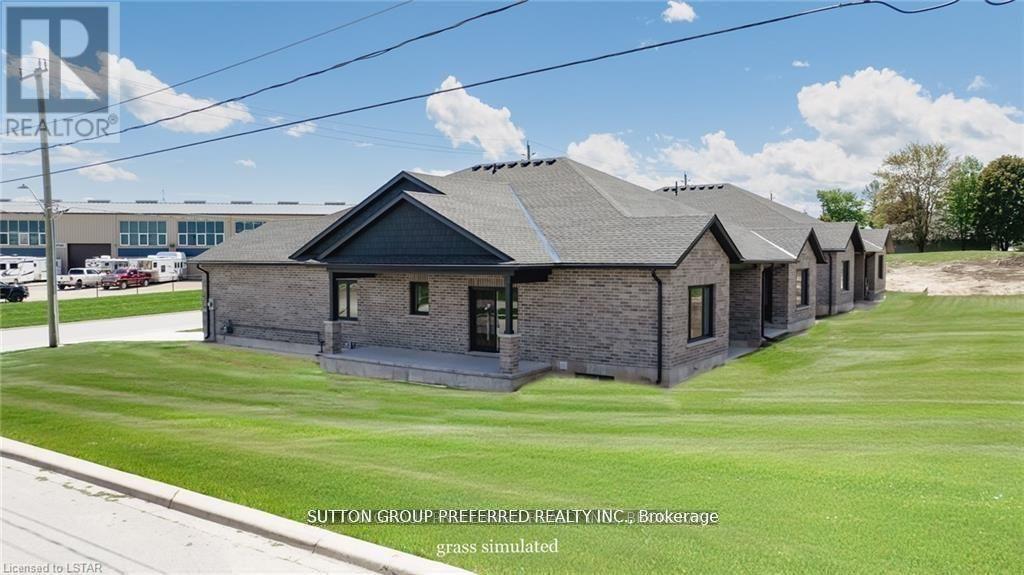 230 Beech Street, Central Huron, Ontario  N0M 1L0 - Photo 38 - X12973110