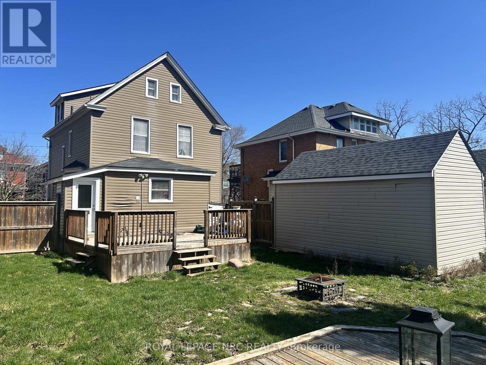 4878 Stamford Street, Niagara Falls, Ontario  L2E 1M1 - Photo 37 - X12833418