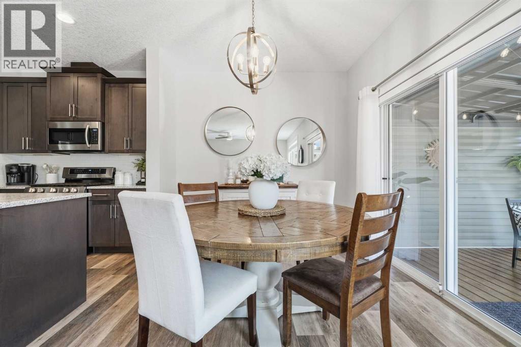 141 Willow Park, Cochrane, Alberta  T4C 2N3 - Photo 10 - A2299821