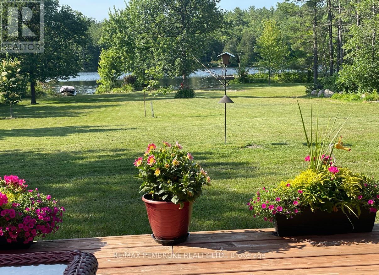 1034 Rantz Road, Petawawa, Ontario  K8H 2W8 - Photo 48 - X12973160