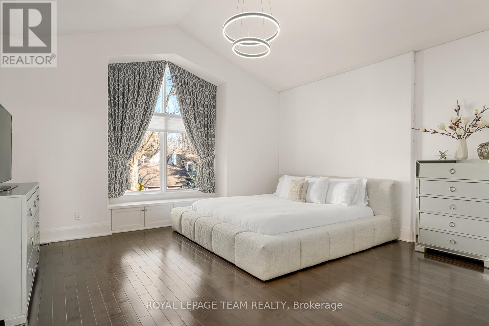 77 Placel Road, Ottawa, Ontario  K1L 5B9 - Photo 21 - X12972920