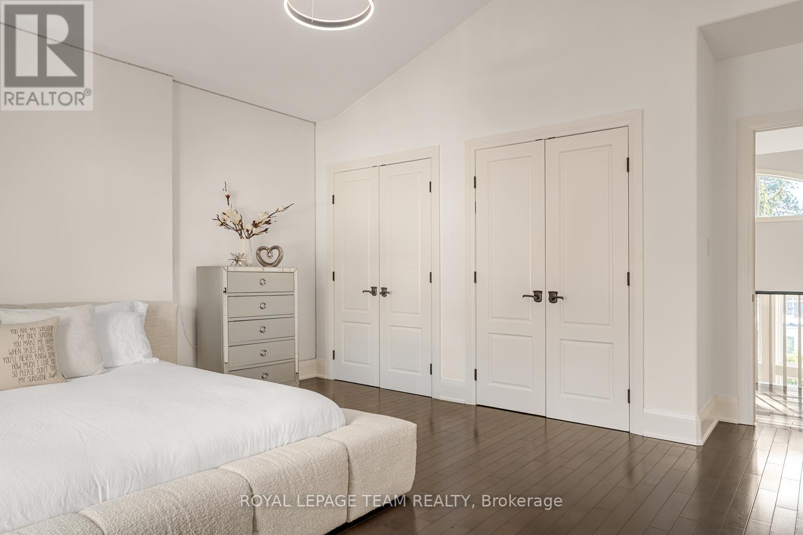 77 Placel Road, Ottawa, Ontario  K1L 5B9 - Photo 22 - X12972920