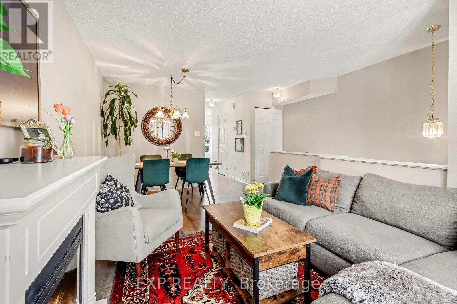 211 Gershwin Private, Ottawa, Ontario  K2H 1G6 - Photo 11 - X12972936