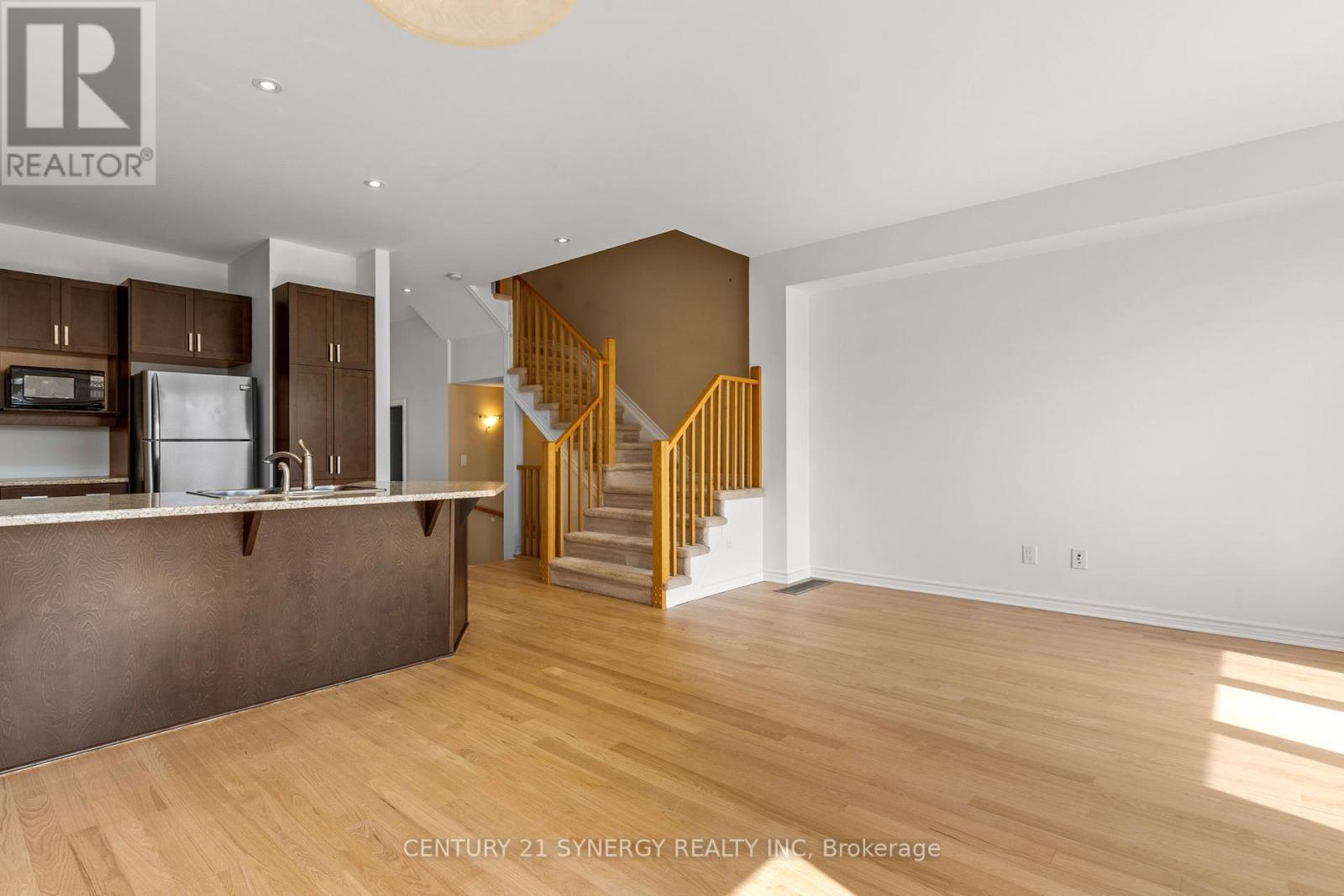 430 Foxhall Way, Ottawa, Ontario  K2M 0G1 - Photo 13 - X12973050