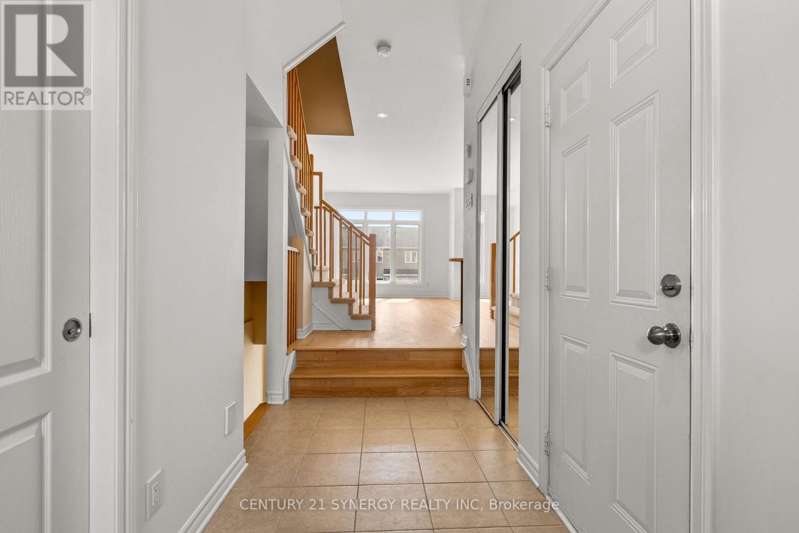 430 Foxhall Way, Ottawa, Ontario  K2M 0G1 - Photo 7 - X12973050