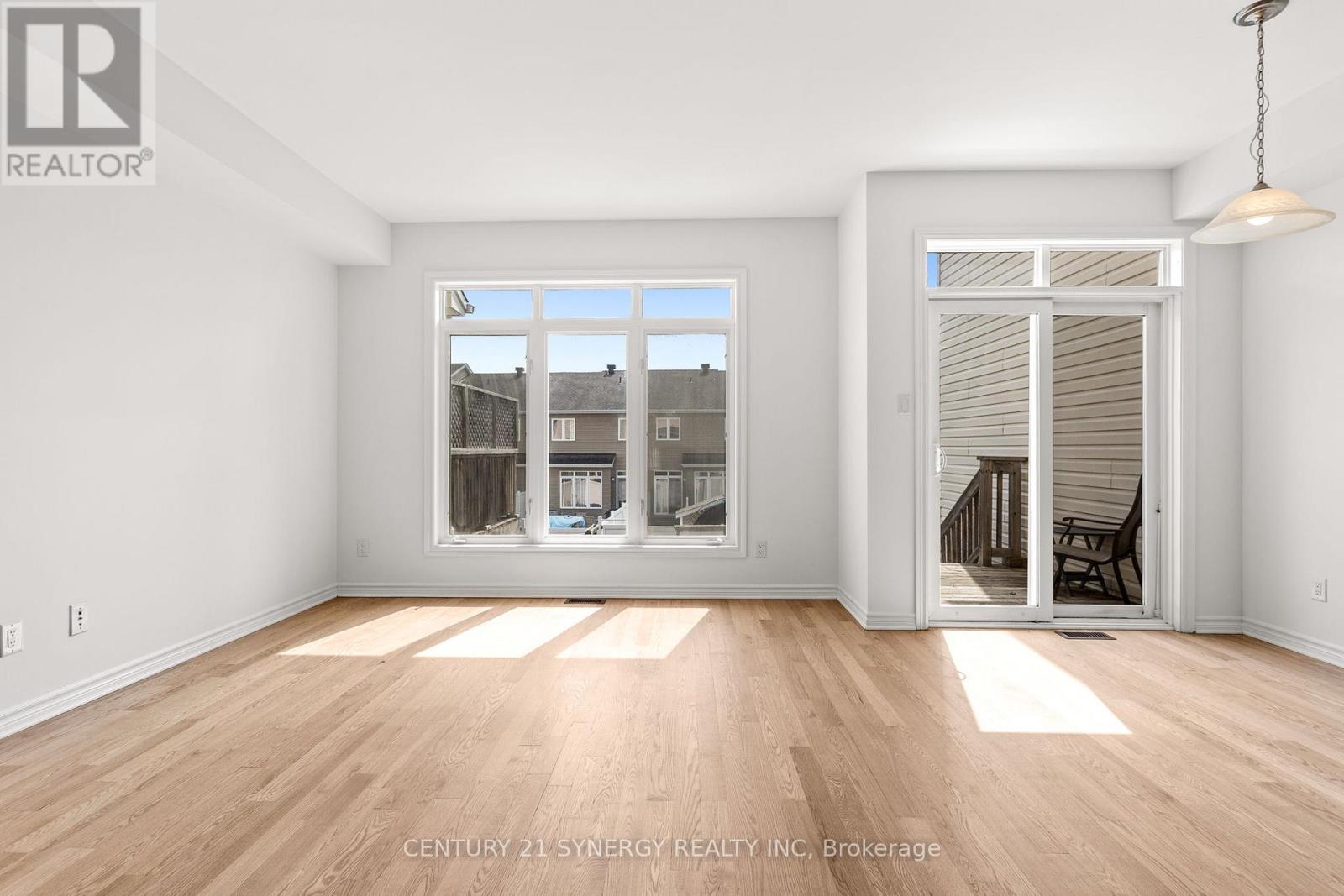 430 Foxhall Way, Ottawa, Ontario  K2M 0G1 - Photo 9 - X12973050